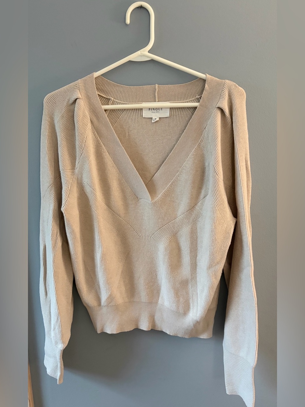 Pinque Soft V-Neck Sweater - Light Beige